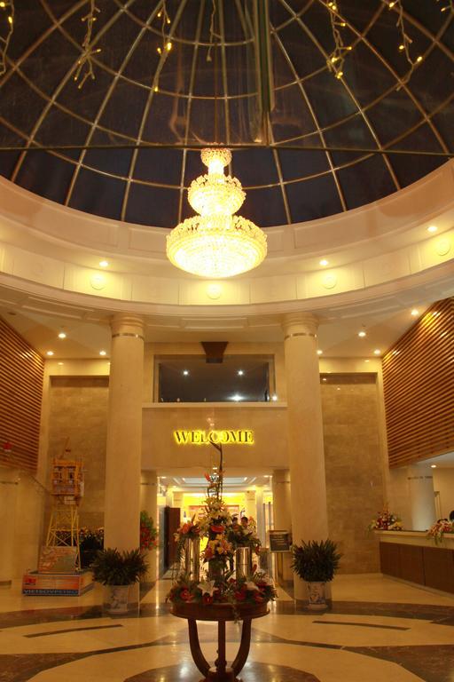 דה לאט Dragon King Hotel מראה חיצוני תמונה
