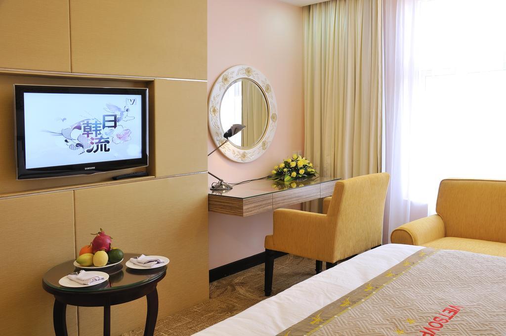 דה לאט Dragon King Hotel מראה חיצוני תמונה